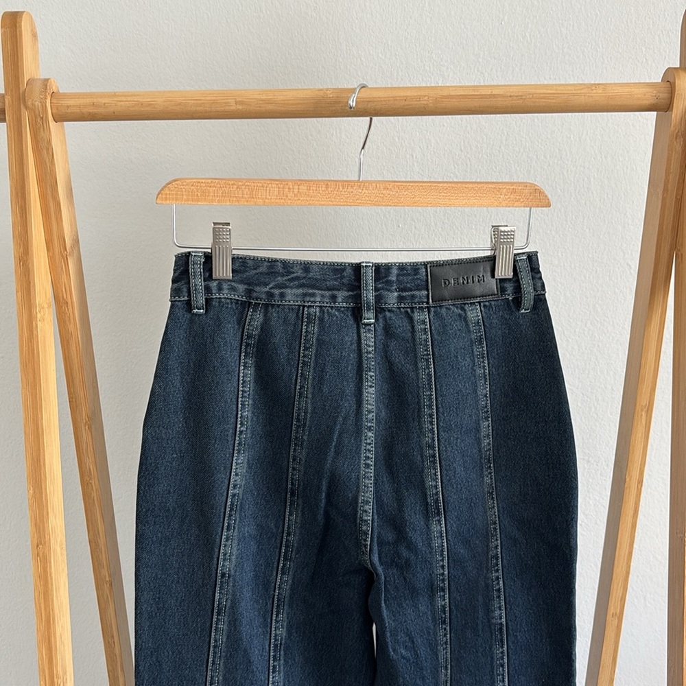 Glassons Chain-Stitched Statement Jeans - Picture 8 of 9